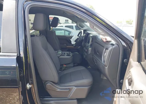 2021 Chevrolet Silverado 1500 4Wd Short Bed Rst/4Wd Standard Bed Rst z USA, uszkodzony, nr VIN 1GCUYEED2MZ387543